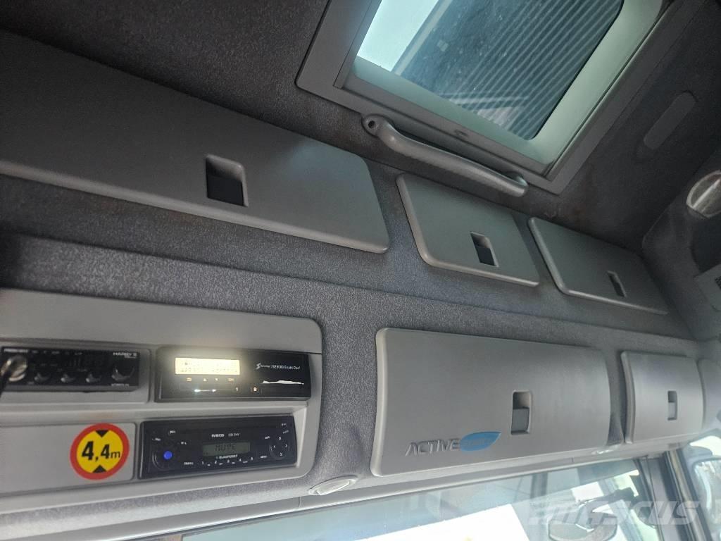 Iveco Stralis 6x2 Skapbiler