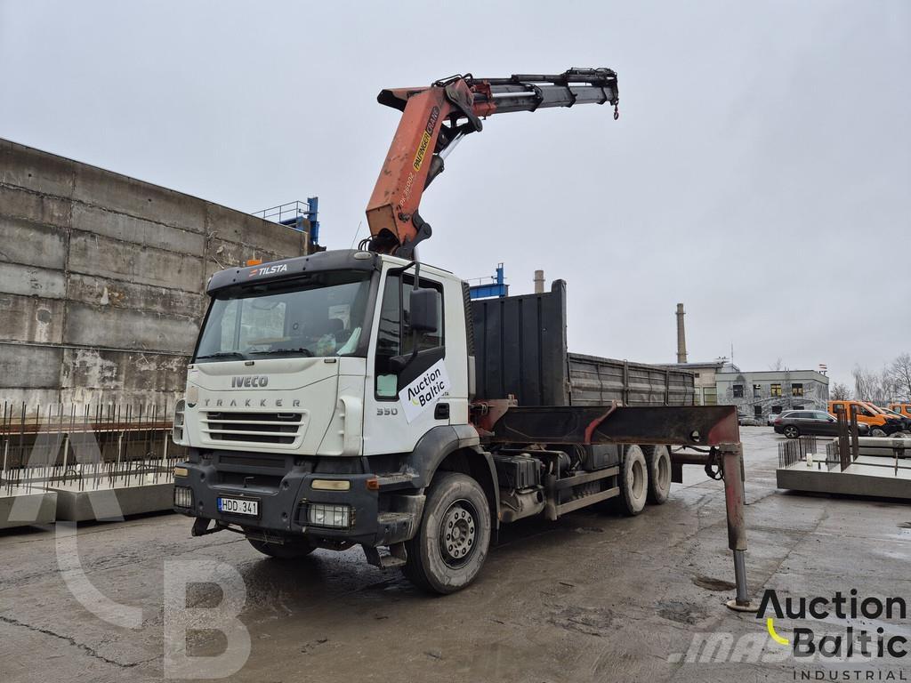 Iveco AD260T35 Tippbil