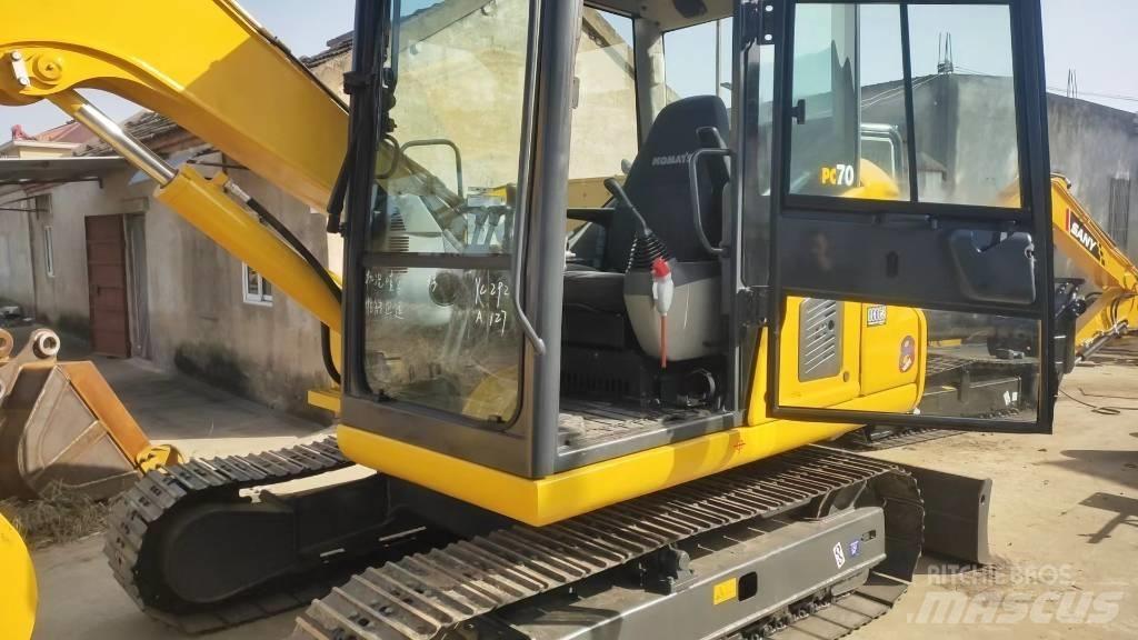 Komatsu PC 70 Beltegraver