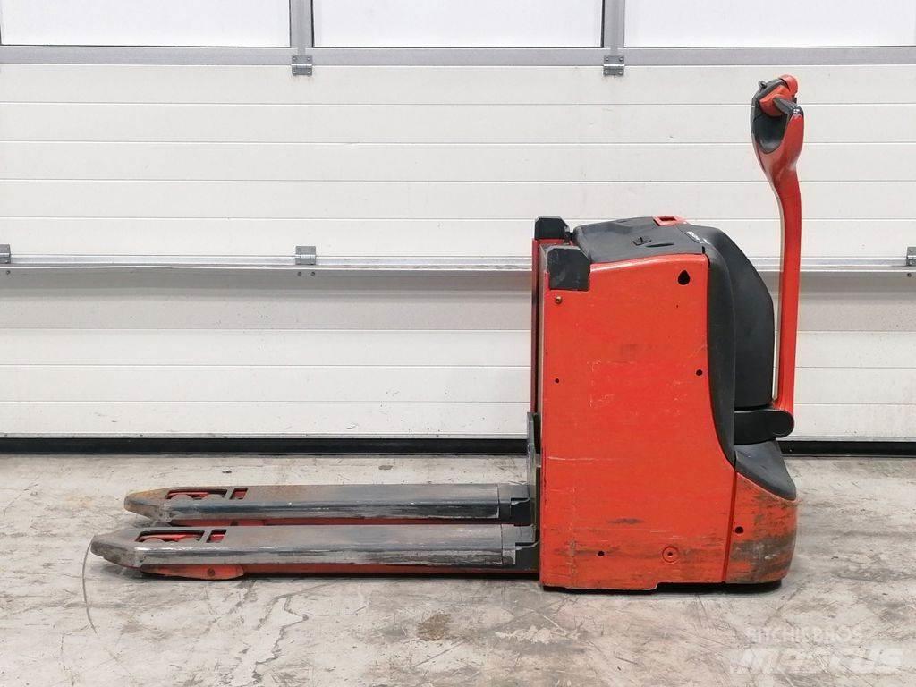 Linde T16L Lavtløftende truck