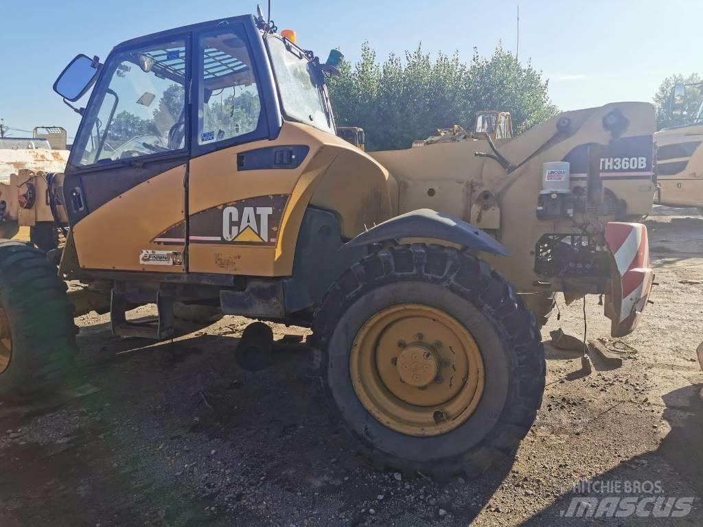 CAT TH 360 B Teleskoplastere