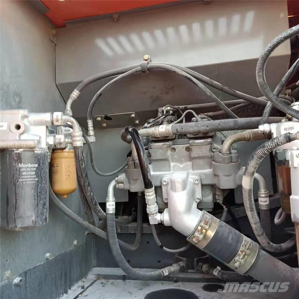 Hitachi ZX210 Beltegraver