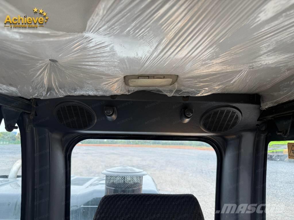 Hyundai 220LC-9S Beltegraver