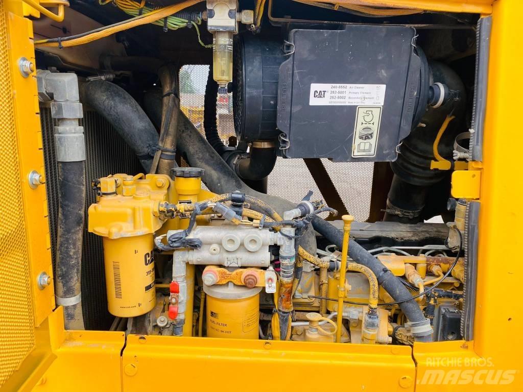 CAT D 6 K LGP Dozere Beltegående