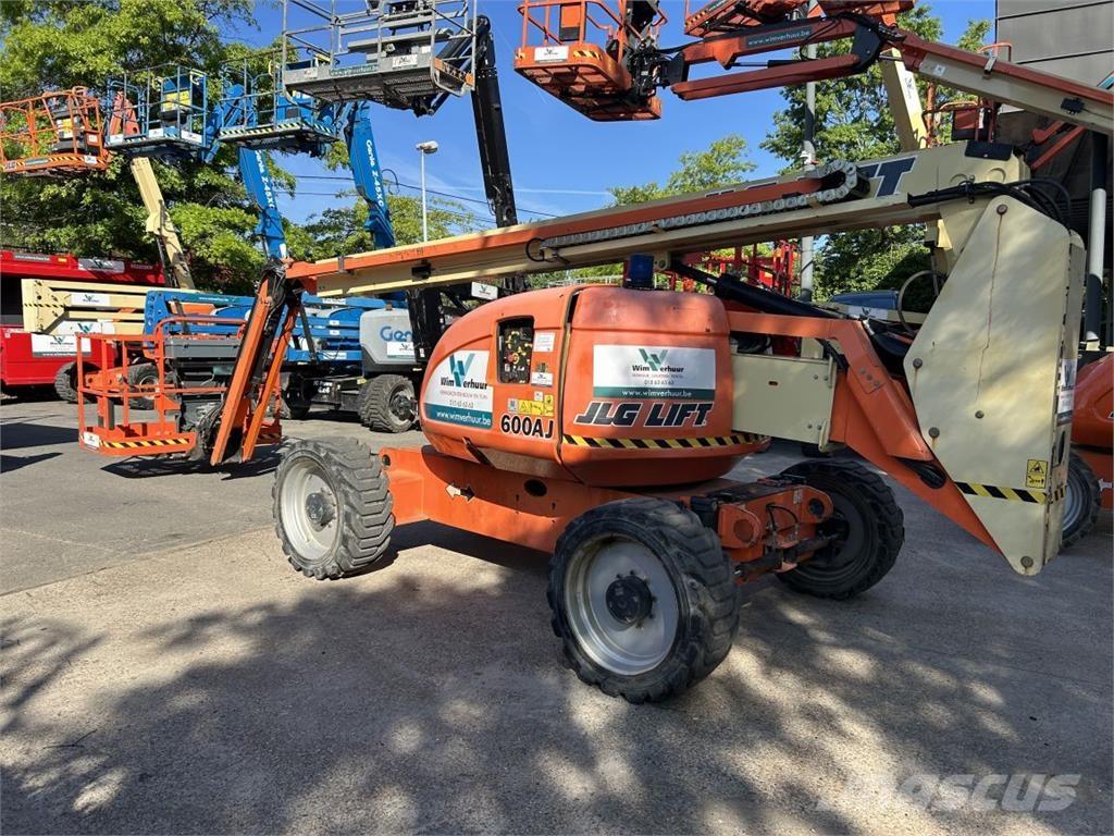 JLG 600 AJ (3218) Leddede bomlifter