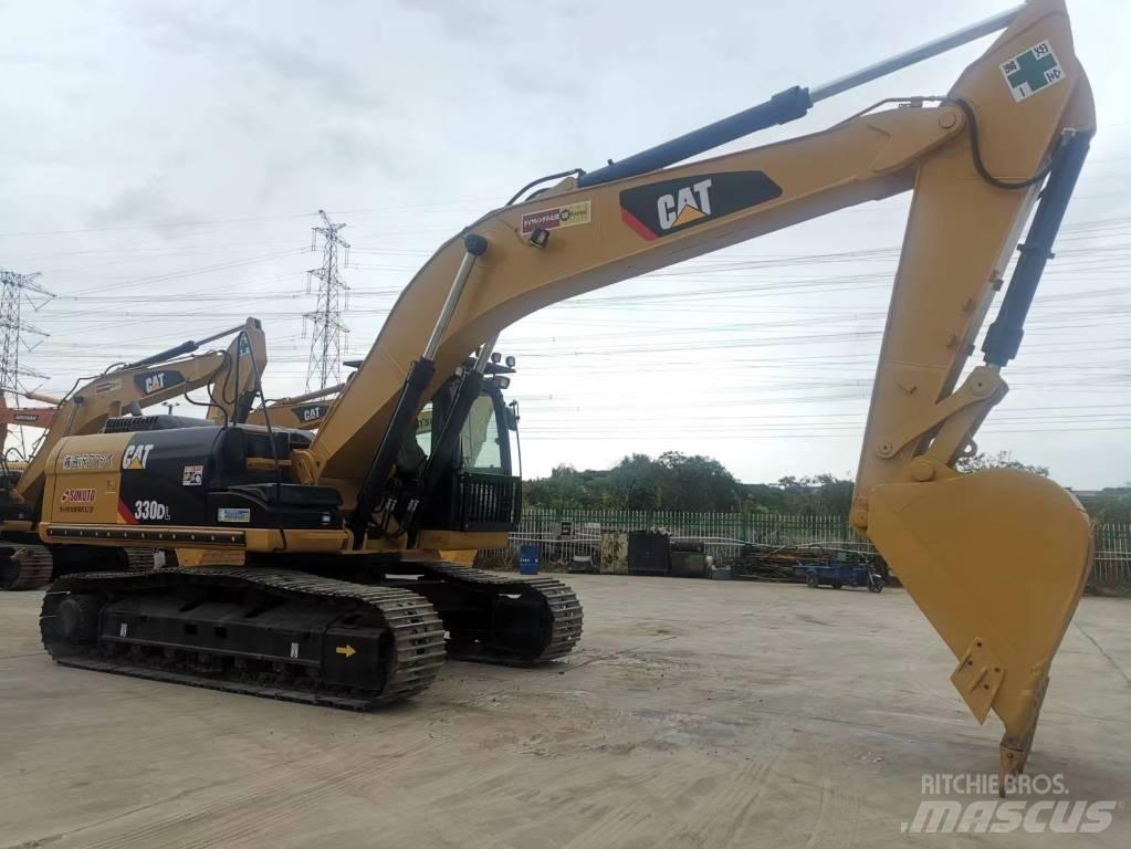 CAT 330 D Beltegraver