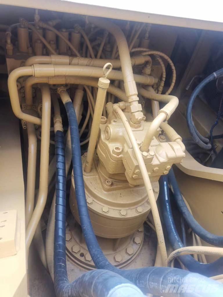 CAT 330 D Beltegraver