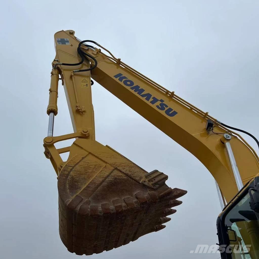 Komatsu PC 240 Beltegraver