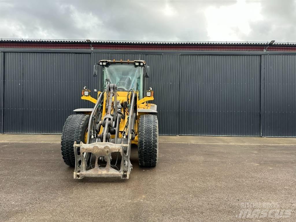 Volvo L 90 F Hjullastere