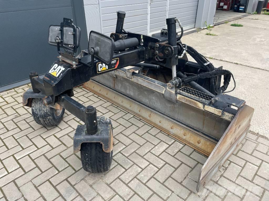 CAT BB121 Kniver