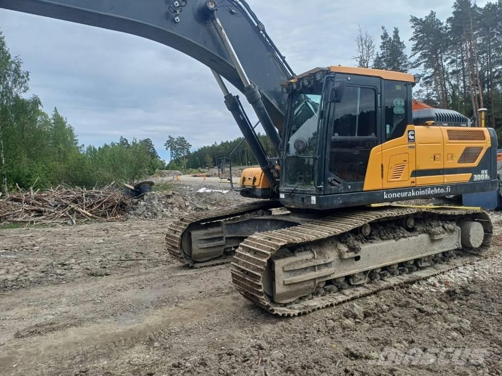 Hyundai HX 300 AL Beltegraver