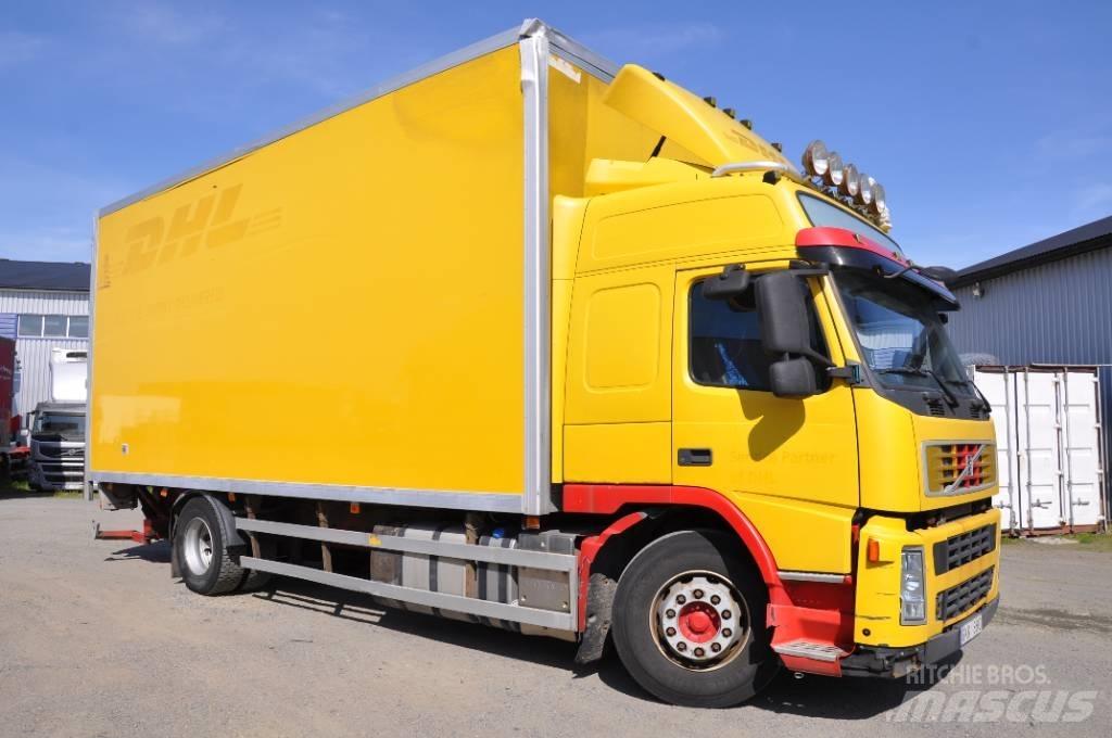 Volvo FM-340 4*2 Skapbiler
