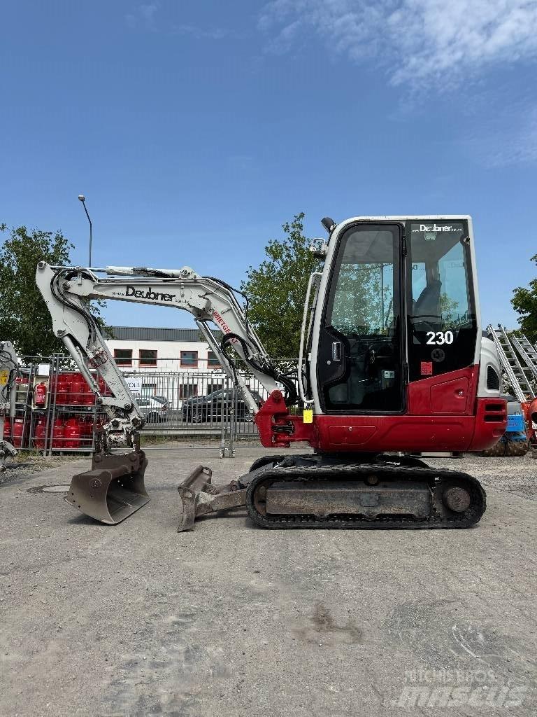 Takeuchi TB 230 Minigravere <7t