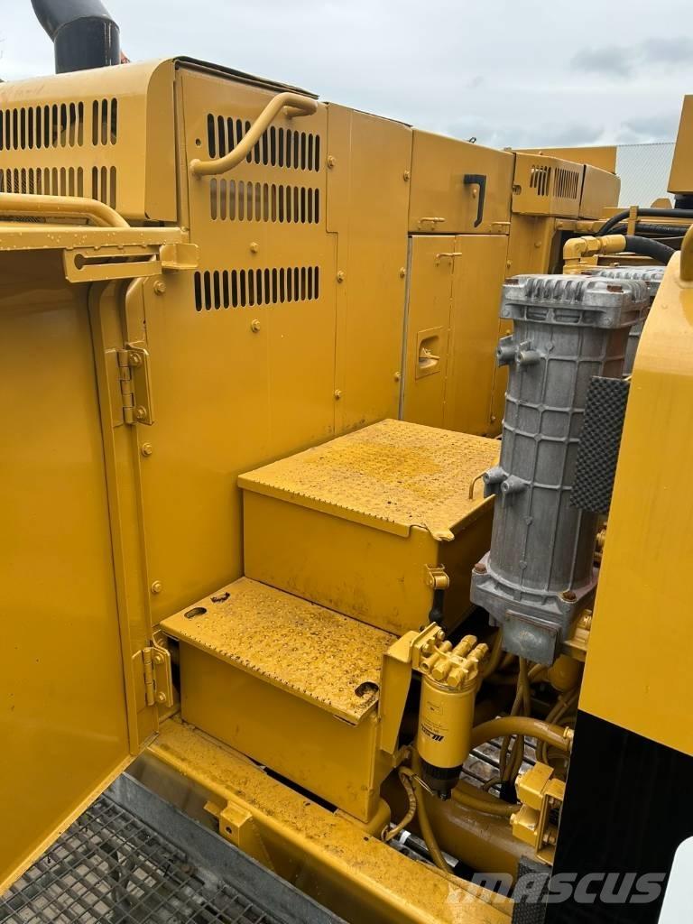 CAT 385 MH Gravemaskiner for avfallshåndtering