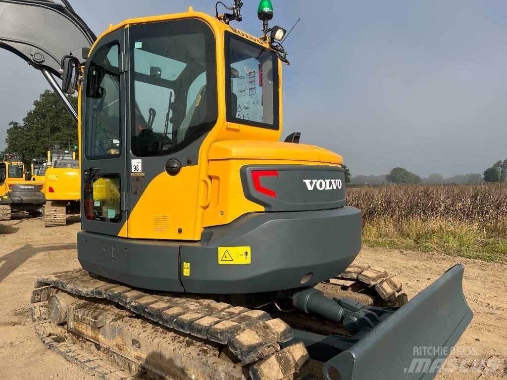 Volvo ECR 88 D Beltegraver