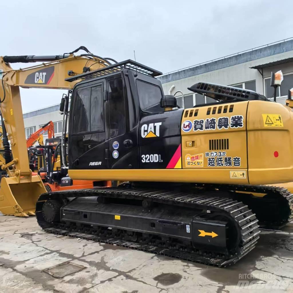 CAT 320 D L Beltegraver
