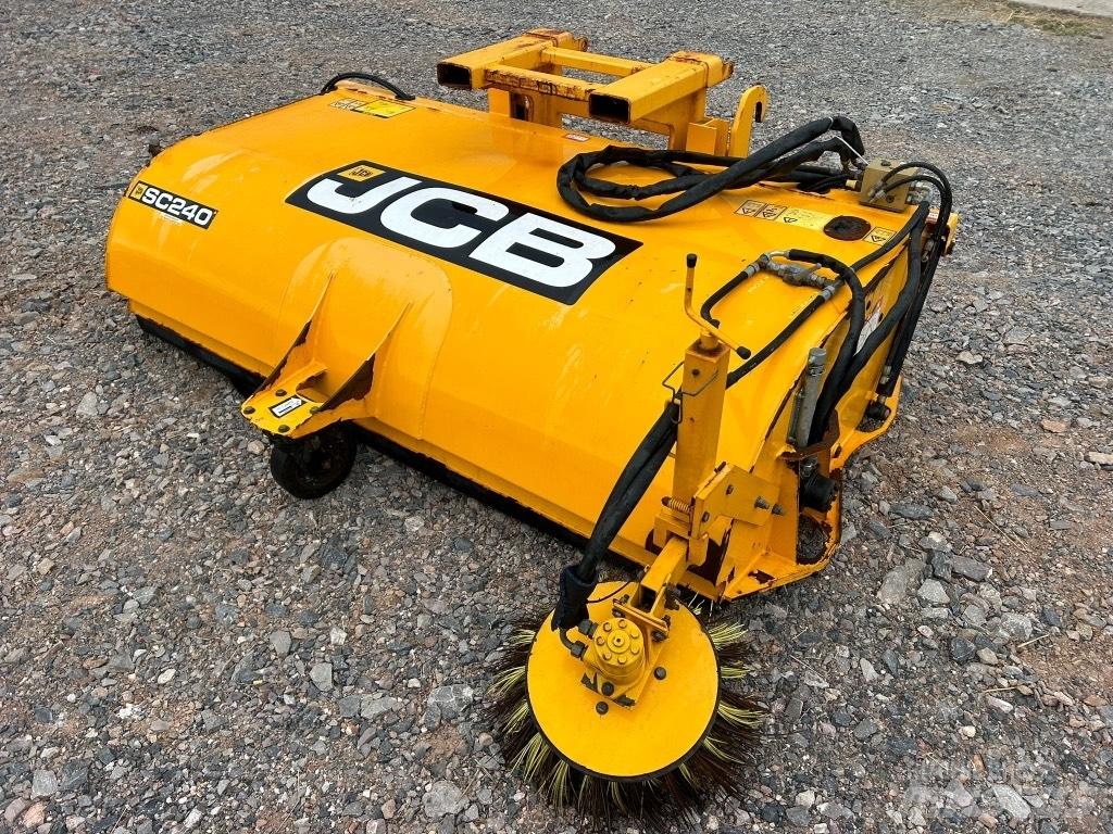 JCB SC 240 Børster