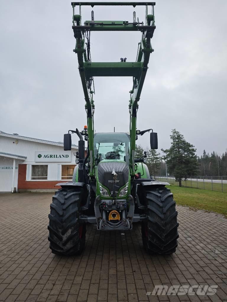 Fendt 724 Profi Plus Traktorer