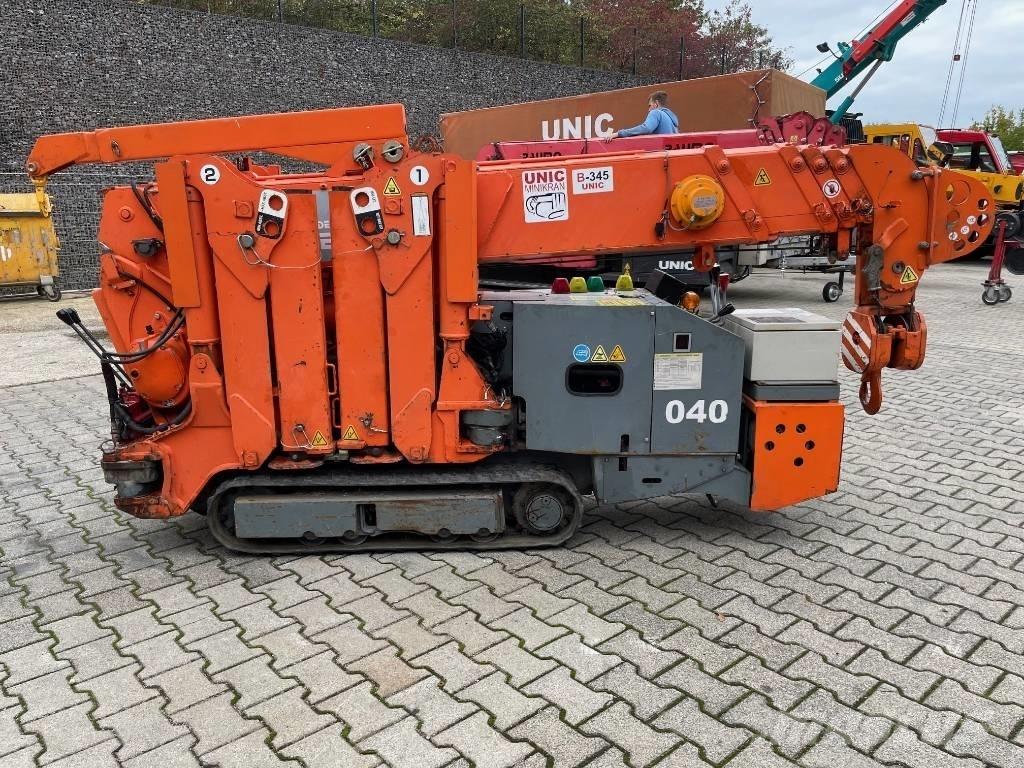 Unic B 345 Beltegående Kran
