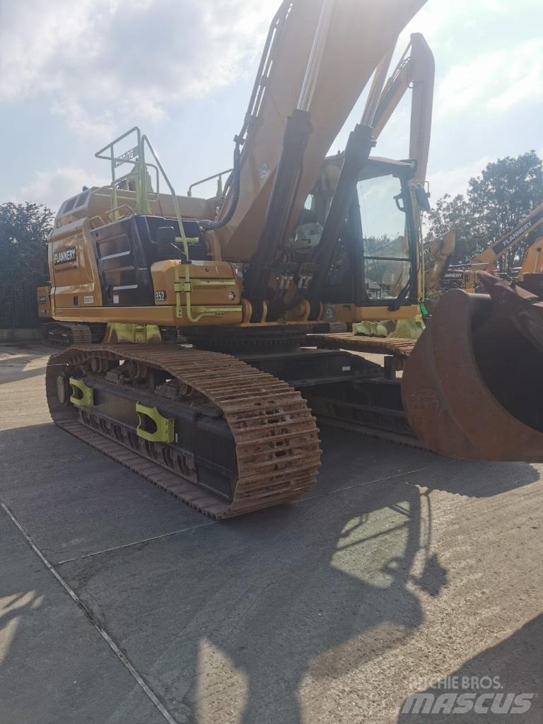 CAT 352 Beltegraver