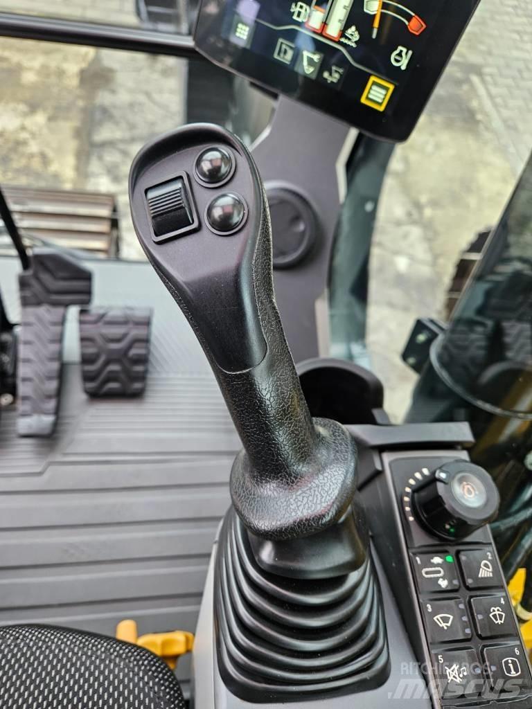CAT 320 Beltegraver