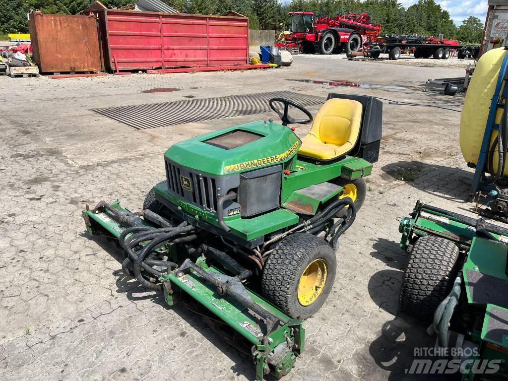 John Deere 2653 A Sitteklippere