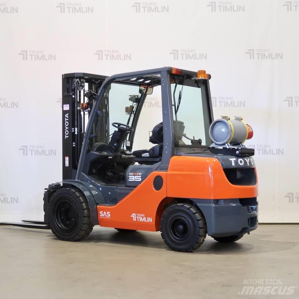 Toyota 02-8FGJF35 Propan trucker