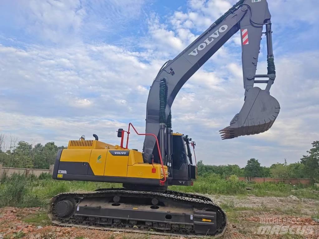 Volvo EC 300 Beltegraver