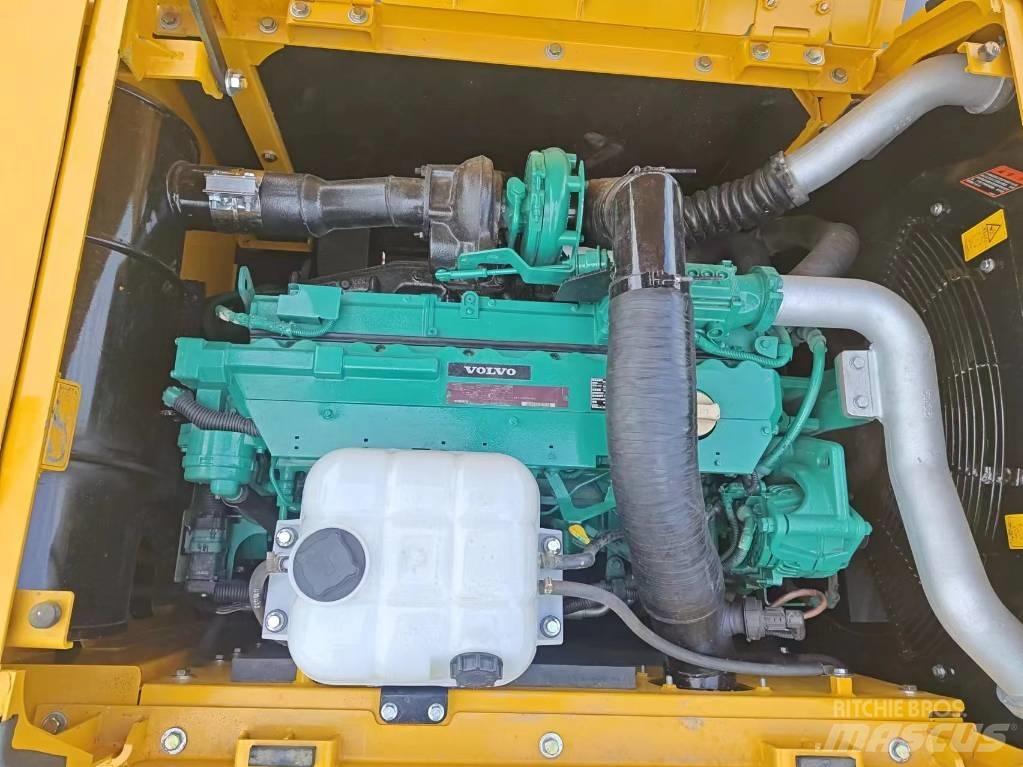 Volvo EC 300 Beltegraver