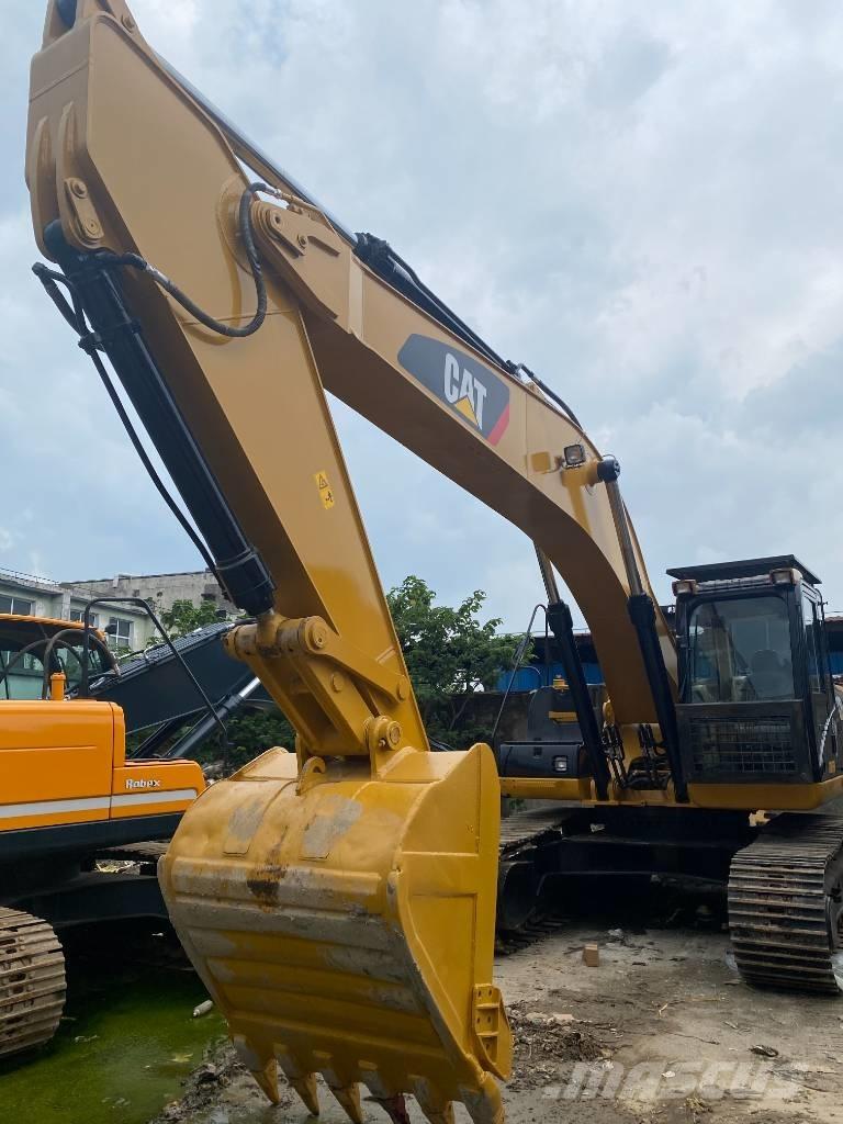 CAT 330 D Beltegraver