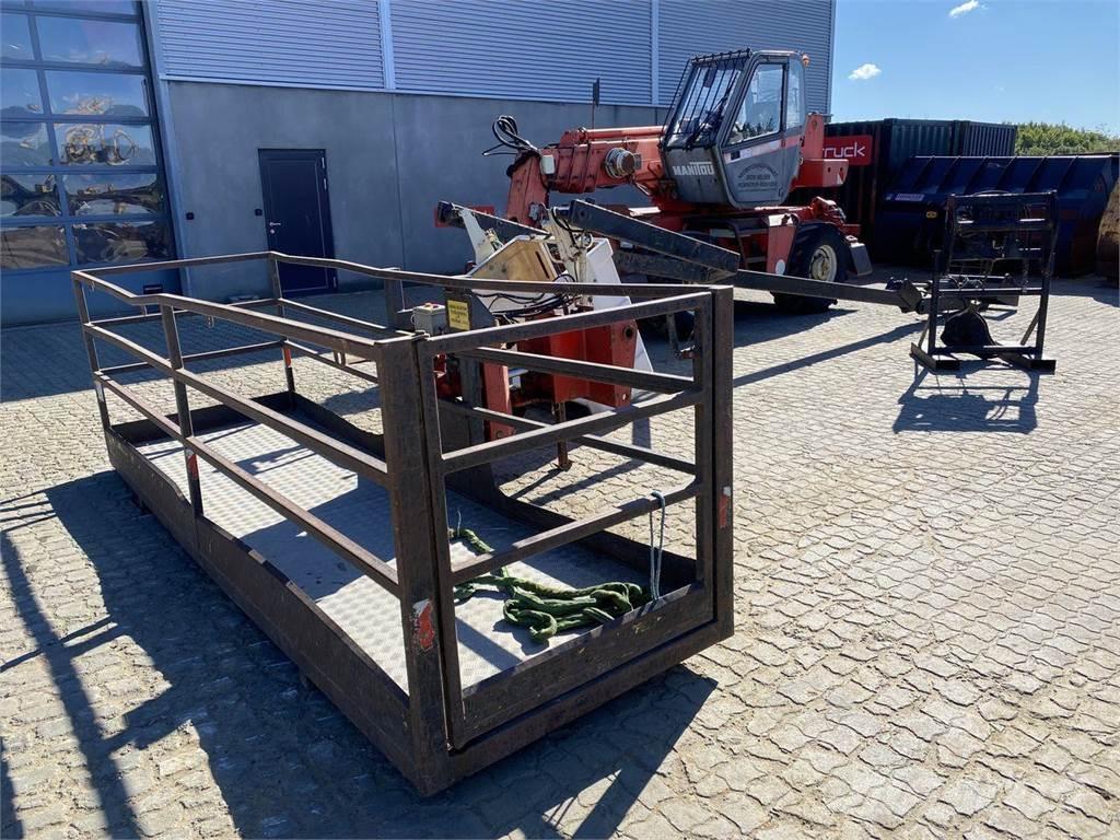 Manitou MRT1540 Teleskoplastere