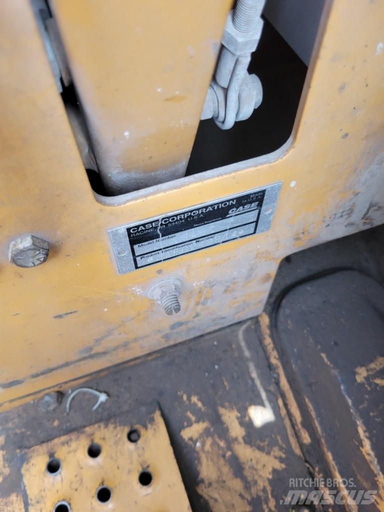 CASE 1845 C Kompaktlastere