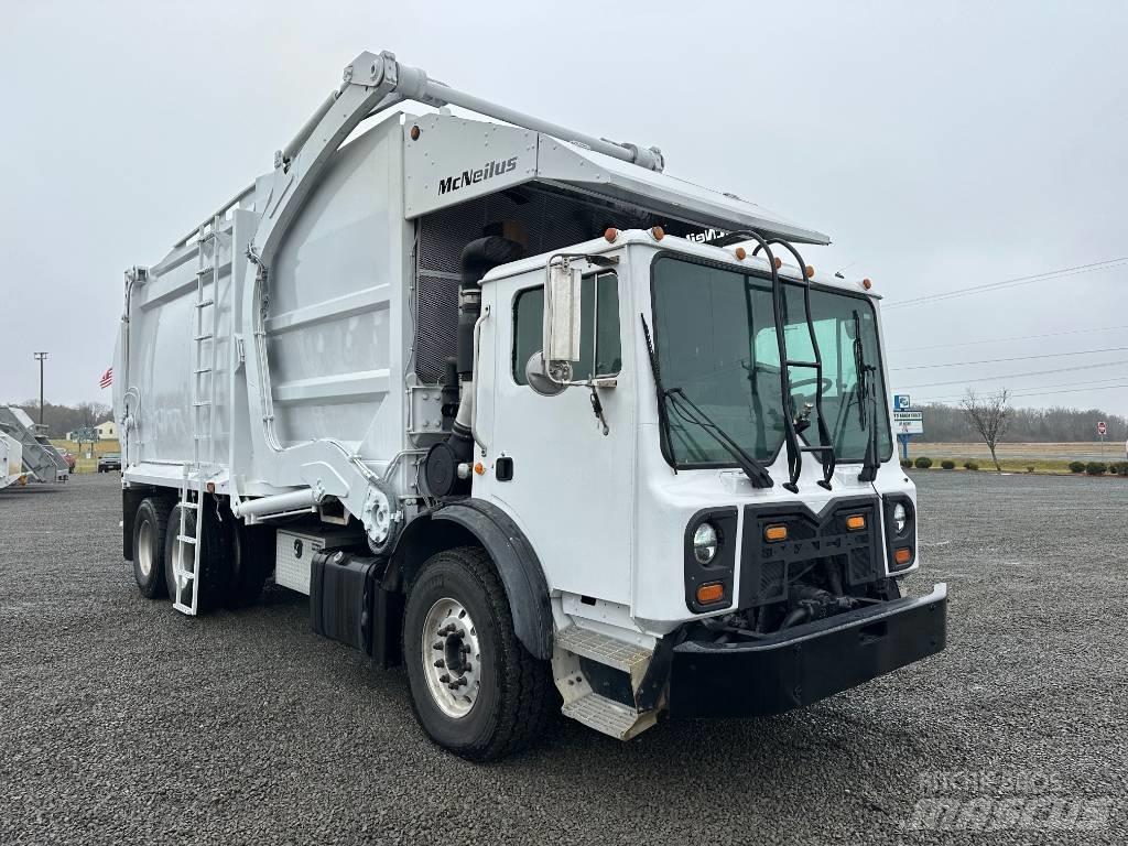 Mack MRU613 Renovasjonsbil