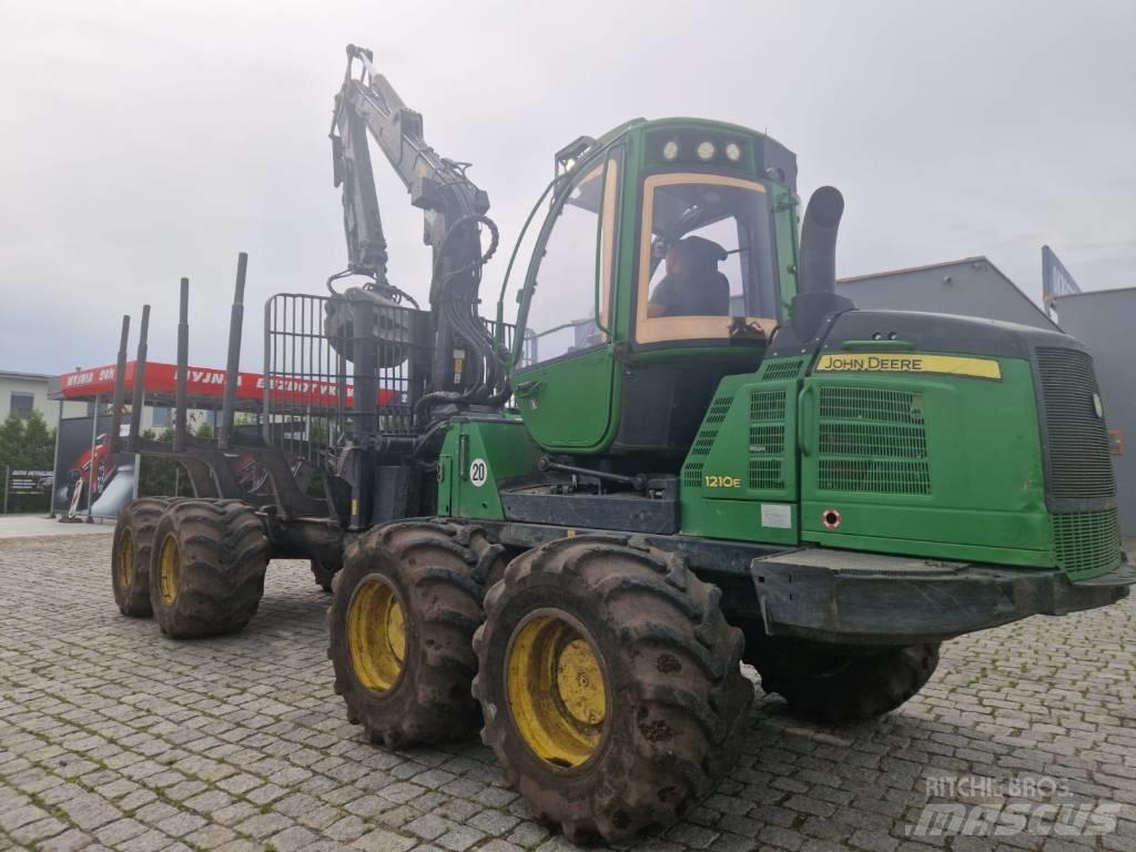 John Deere 1210 E Lassbærere