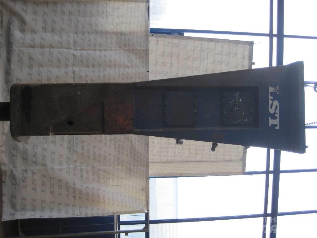 LST XB 3100 Hydrauliske hammere