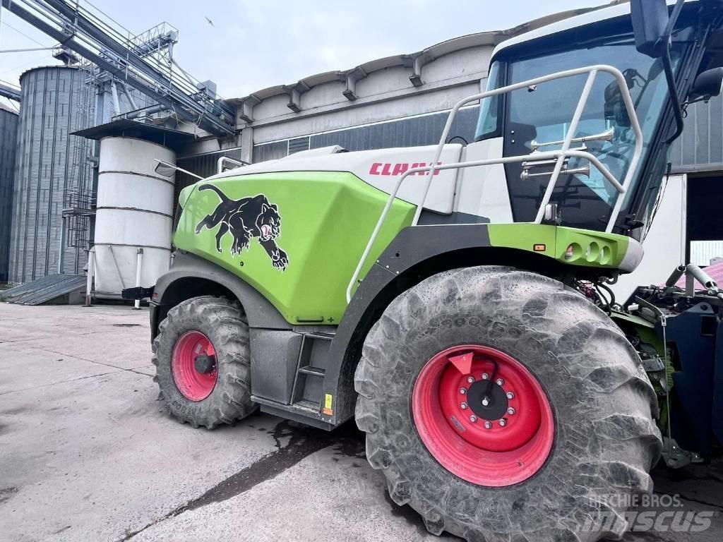 CLAAS Jaguar 980 Selvdrevne fôrhøstere
