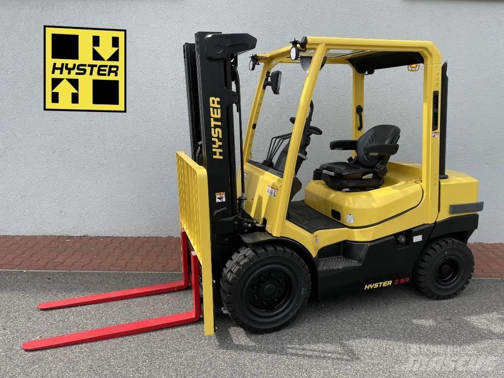 Hyster H2.5A6 Diesel Trucker