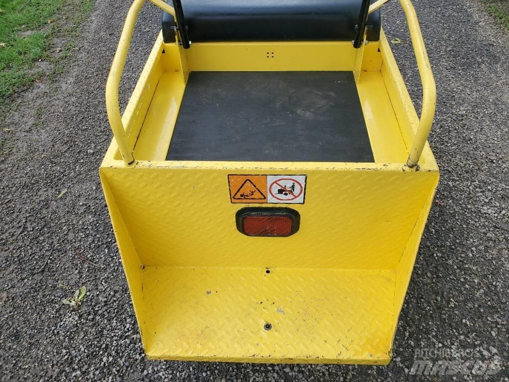 Cushman MM Tauetraktor