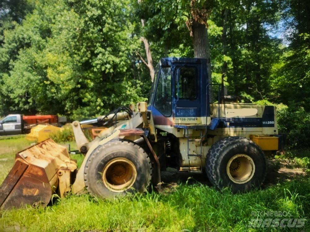Komatsu WA 250 Hjullastere