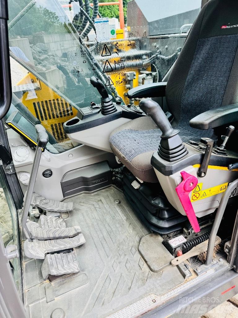 Volvo ECR 145 E Beltegraver