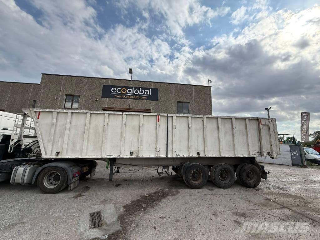 Fruehauf 38M Tippsemi