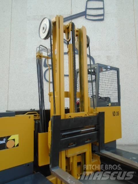 Hubtex VD 35 4-veis truck
