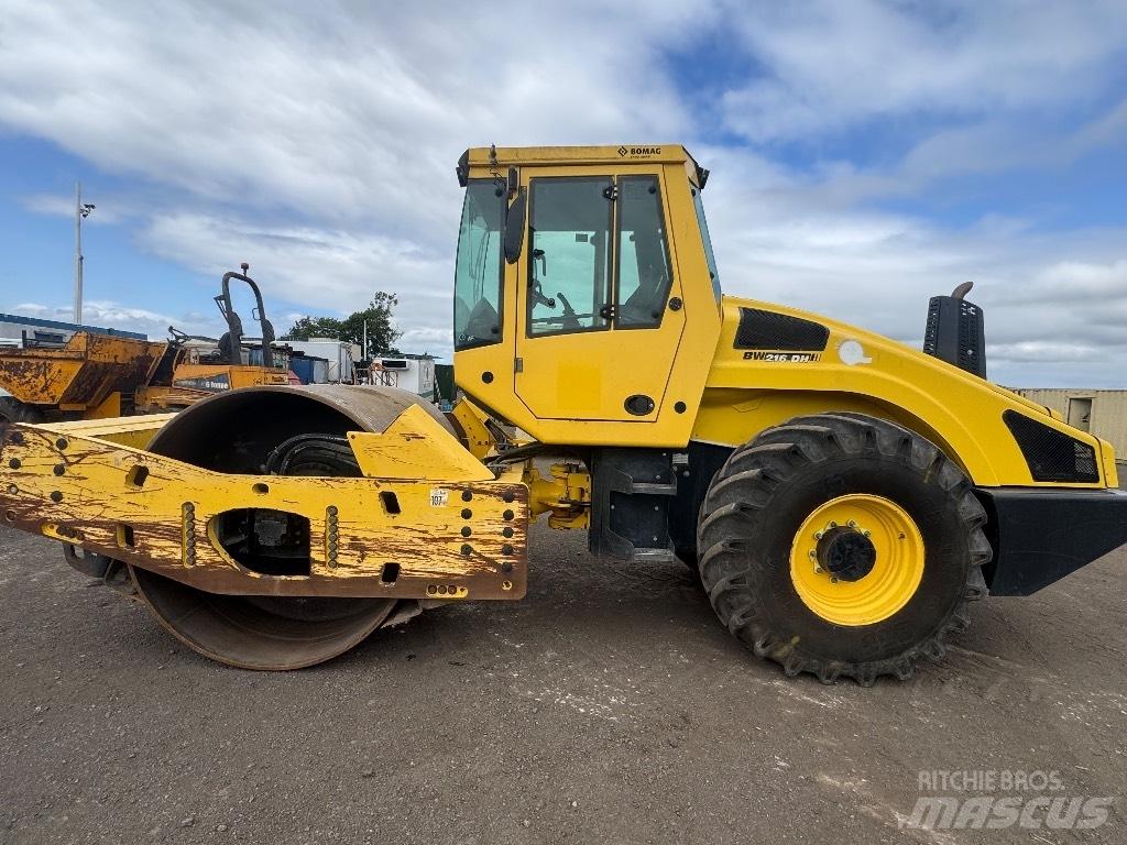 Bomag BW 216 D H-4 Valsetog