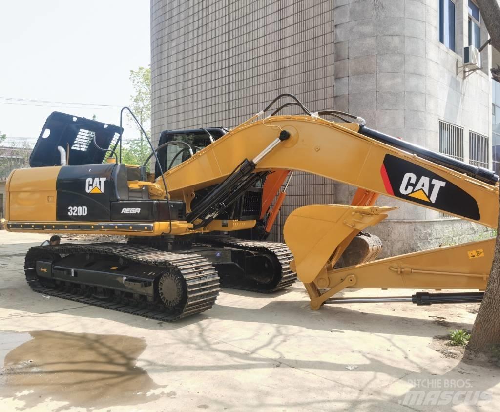 CAT 320 D Beltegraver