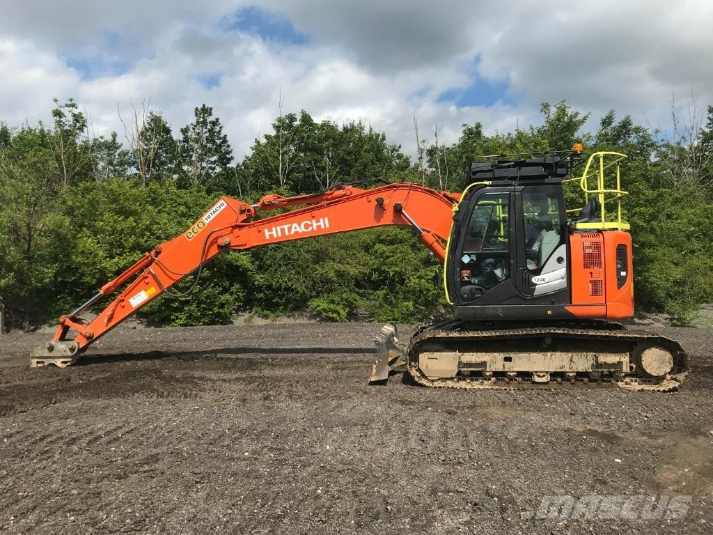 Hitachi ZX 135 US-6 Beltegraver