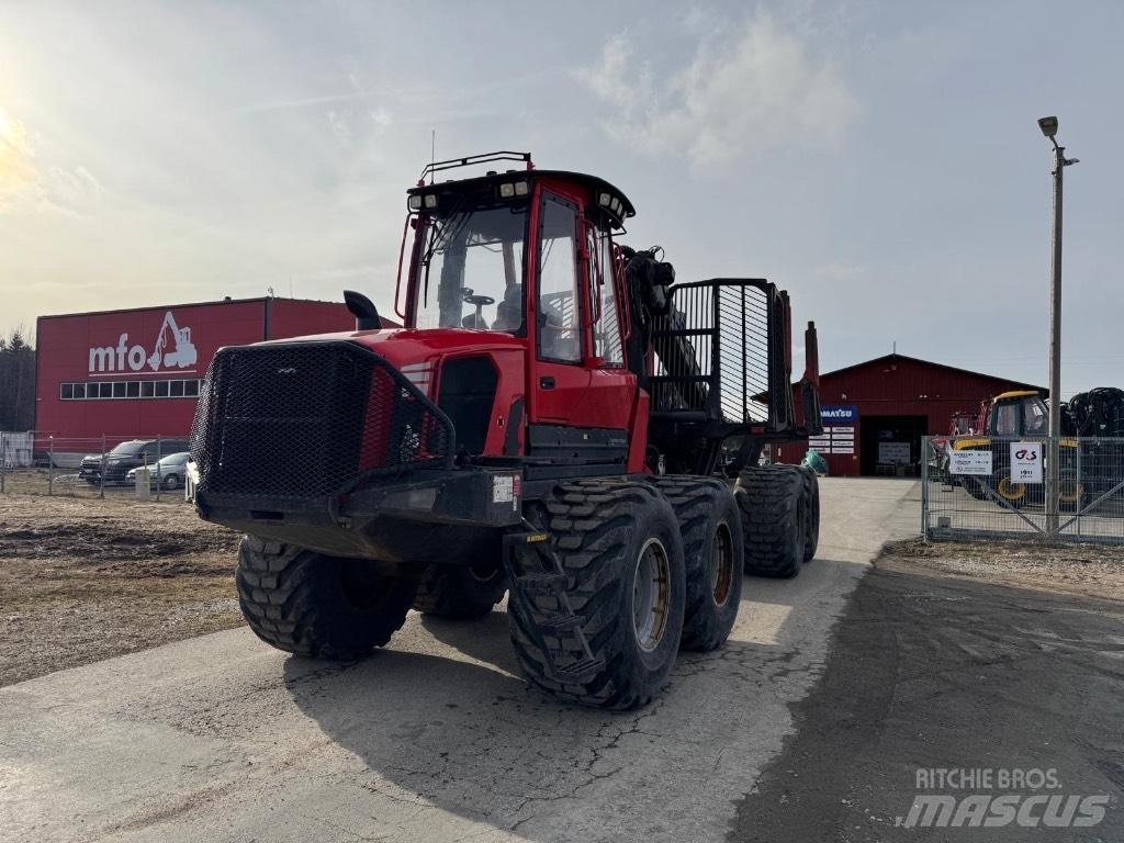 Komatsu 895 Lassbærere