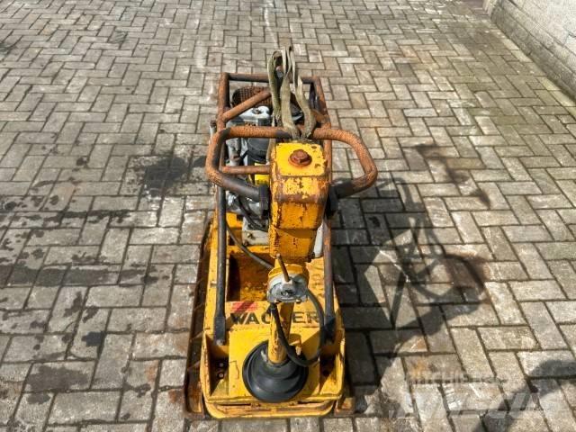 Wacker DPU 3345 H Vibroplater