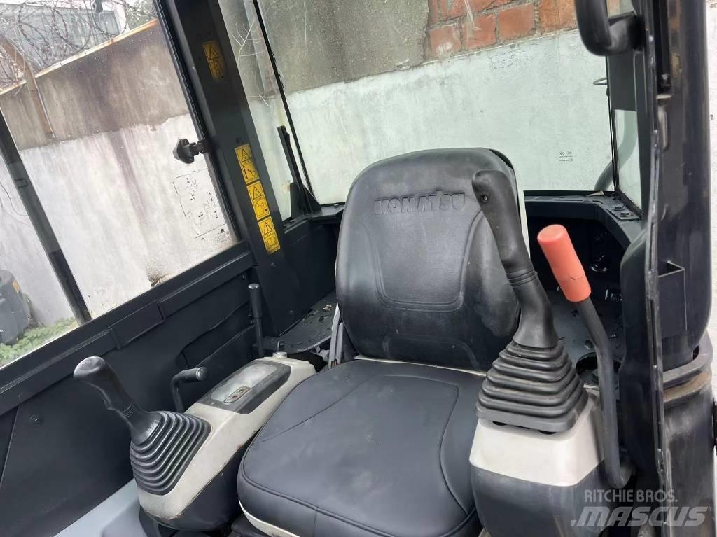 Komatsu PC 40 MR-2 Beltegraver