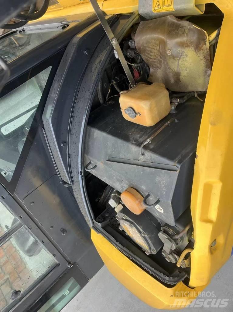 Komatsu PC 40 MR-2 Beltegraver