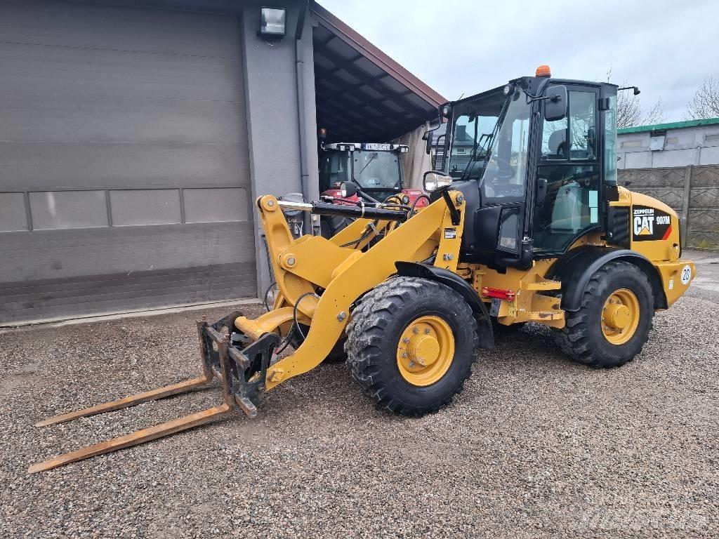 CAT 907 M Hjullastere